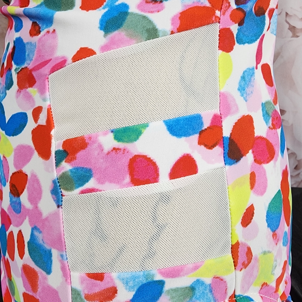 Spotted Retro V-Neck One Piece Bathing Suit - Picture 5 of 14